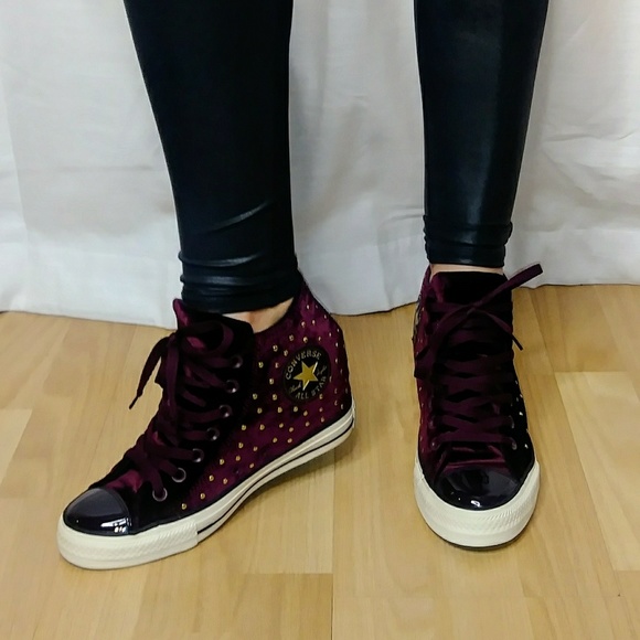 NWT Converse Chuck Taylor Lux Wedges Ruby Velvet - Picture 3 of 8